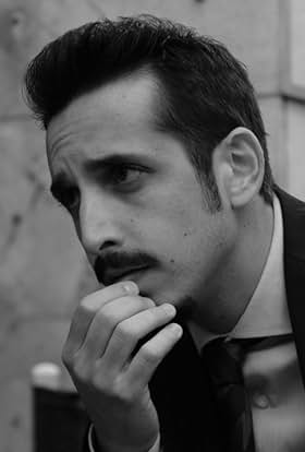 actor Roberto Lipari large photo