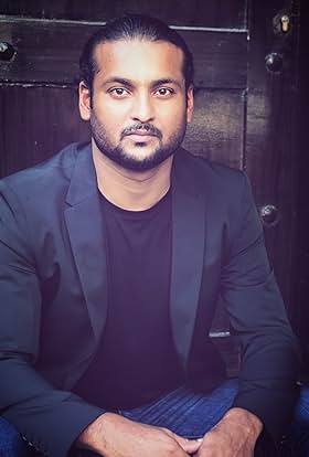 actor Assif Yogi large photo