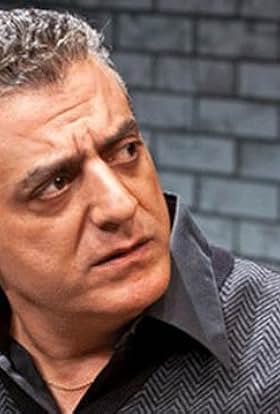 actor Norman Issa large photo