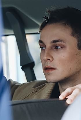 actor Reilly Walters large photo