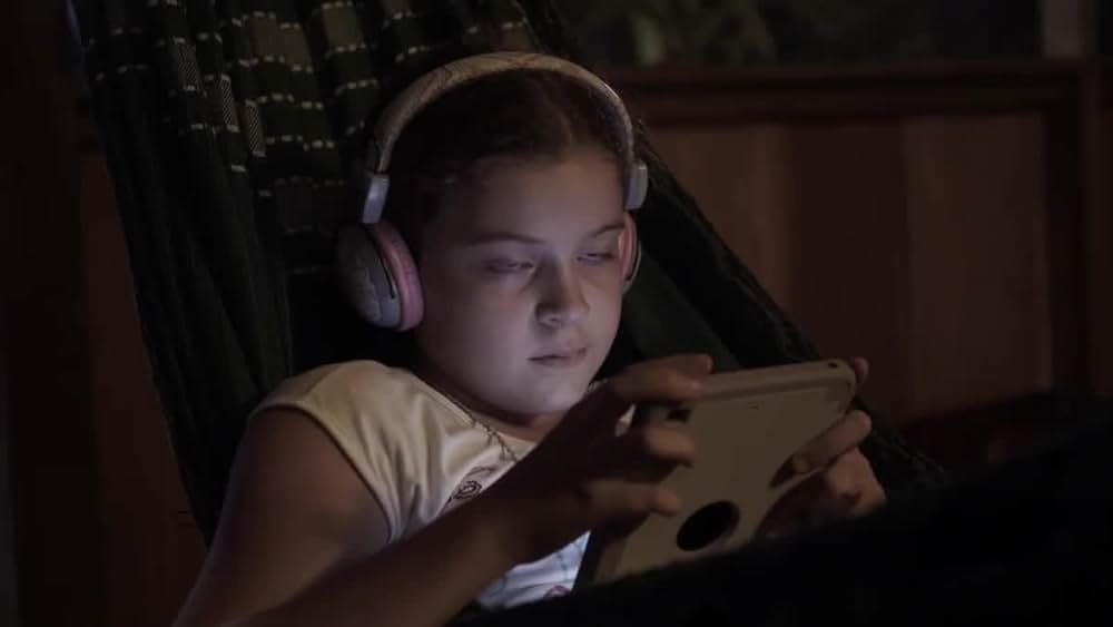 actor Carlos Urrutia large photo