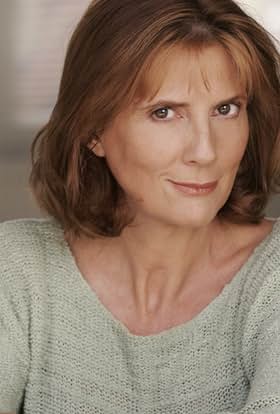 actor Sarah Lilly large photo