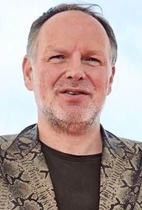 actor Yannick Bono large photo