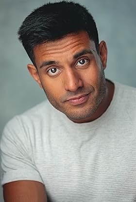 actor Joel Stern large photo