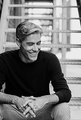 actor Michael Mau large photo