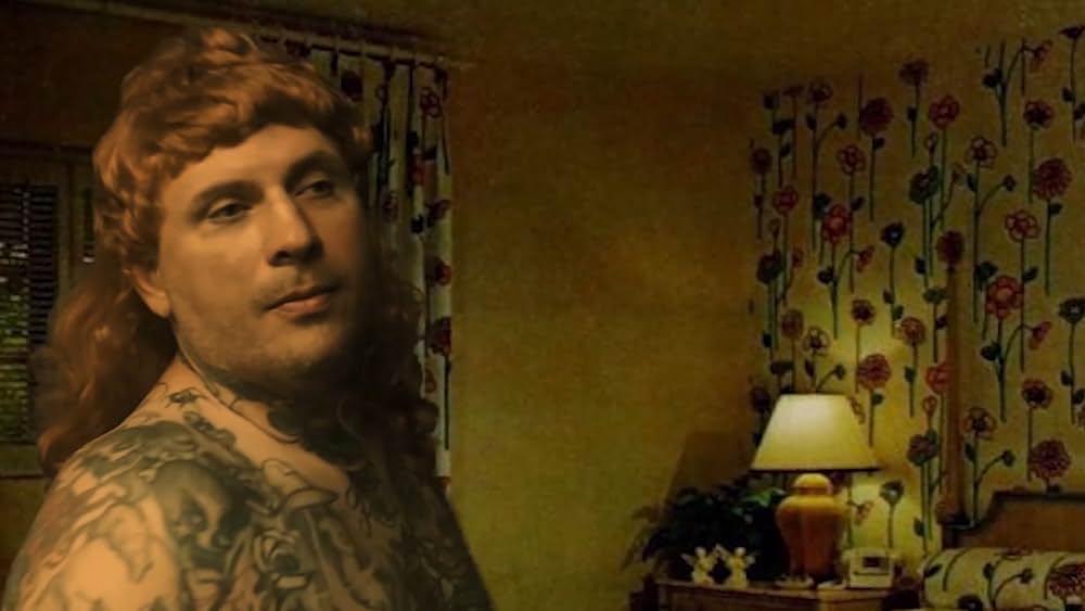 actor Robbie Lopez large photo