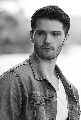 actor Ken Jackson large photo