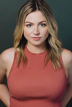 actor Sarah Claire Campbell large photo