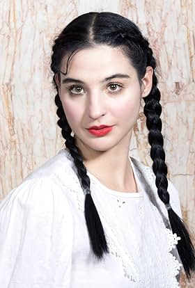 actor Katerina Marie Fialová large photo