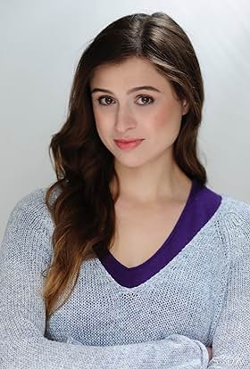 actor Noelle McDonald large photo