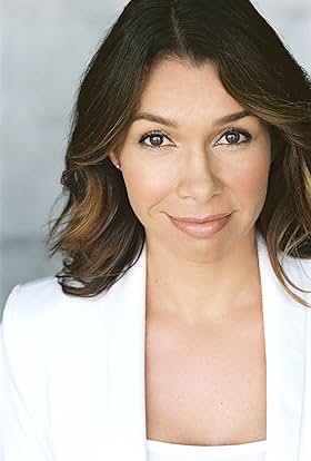 actor Nicole Ochoa large photo
