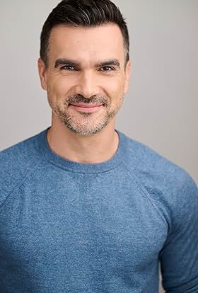 actor Dan Domingues large photo