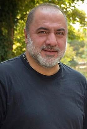 actor Farhad Ghaemian large photo