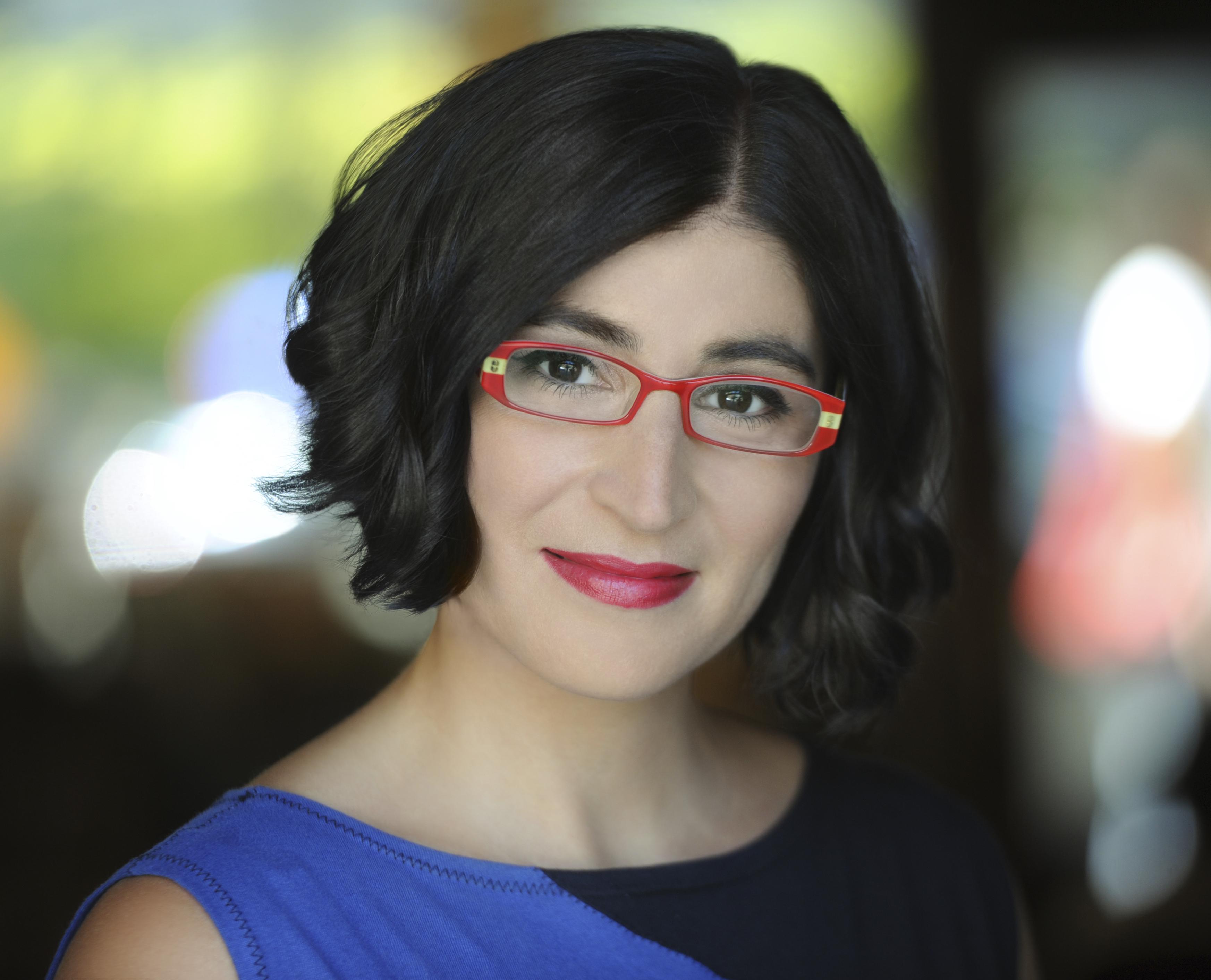 actor Negin Farsad large photo