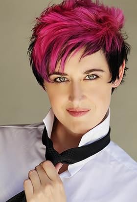 actor Grae Drake large photo