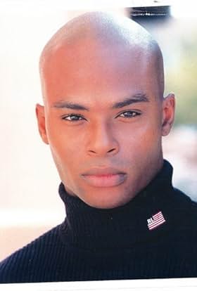 actor Lee Marks large photo