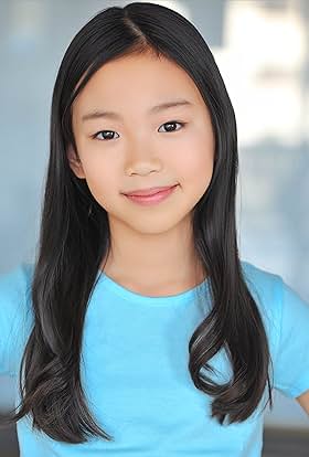 actor Emma Gong-Koiso large photo