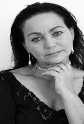 actor Dalia Beger large photo