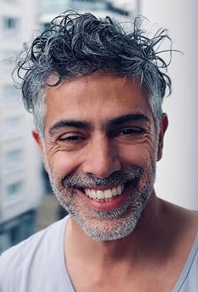 actor Paulo dos Santos large photo