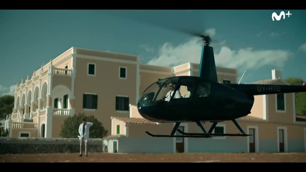 actor Sara Manzano large photo