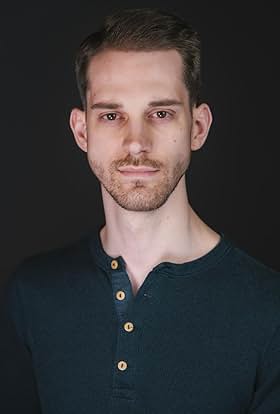 actor Aaron Turnbull large photo