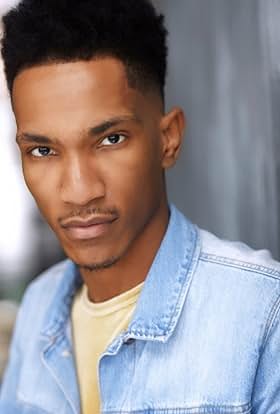 actor Khalil Harmon large photo