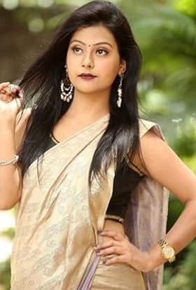 actor Shubhangi Pant large photo