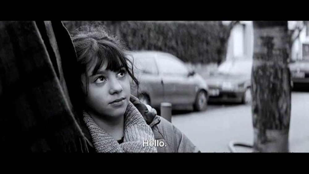 actor Rebecca Convenant large photo