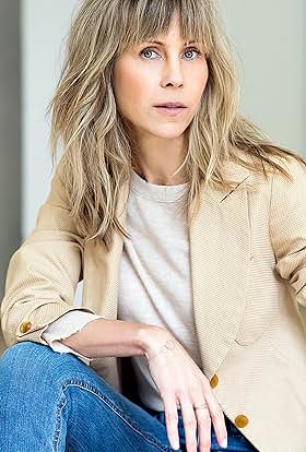 actor Louise Archambault large photo