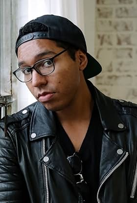 actor Fernando De La Cruz large photo