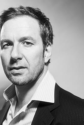 actor Michael Neuenschwander large photo