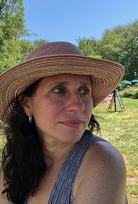 actor Katina Sossiadis large photo