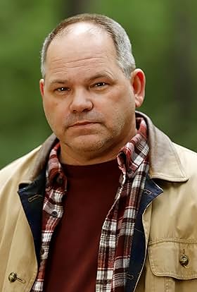 actor Alex Haynes large photo