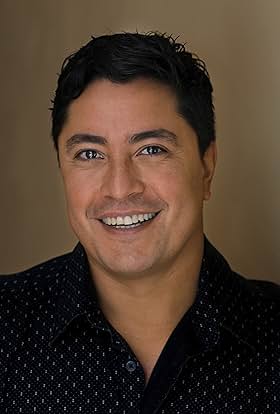 actor Dale Rivera large photo