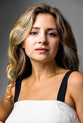 actor Daria Zueva large photo