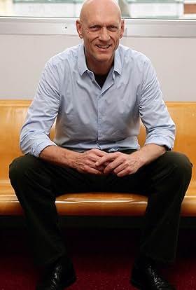 actor Peter Garrett large photo