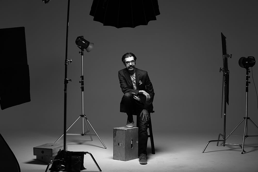 actor Roham Maher large photo