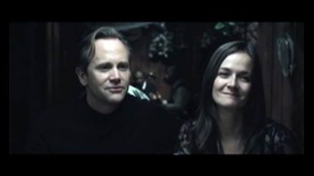 actor Amy Gaipa large photo