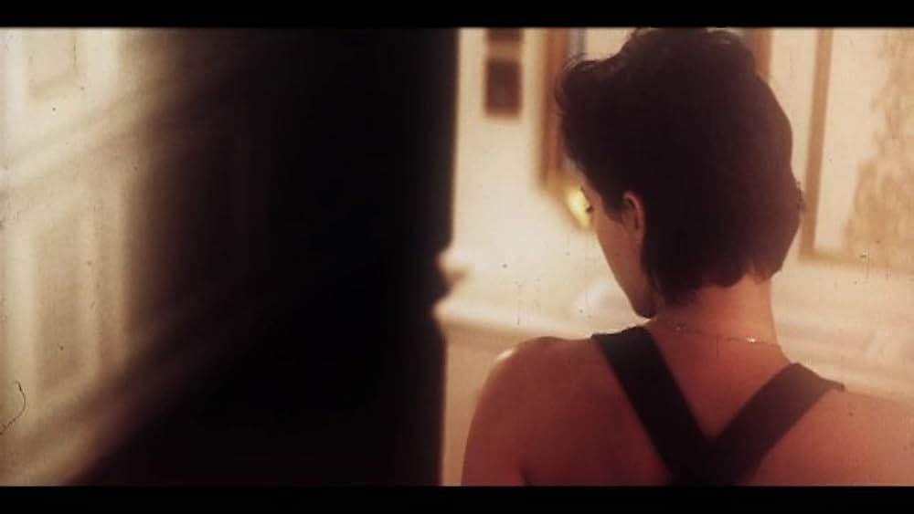 actor Sarah-Laure Estragnat large photo