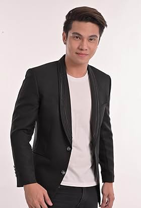 actor Gian Garcia large photo