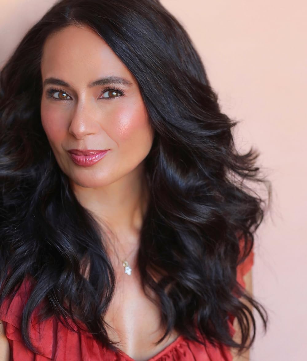 actor Kimberly Estrada large photo