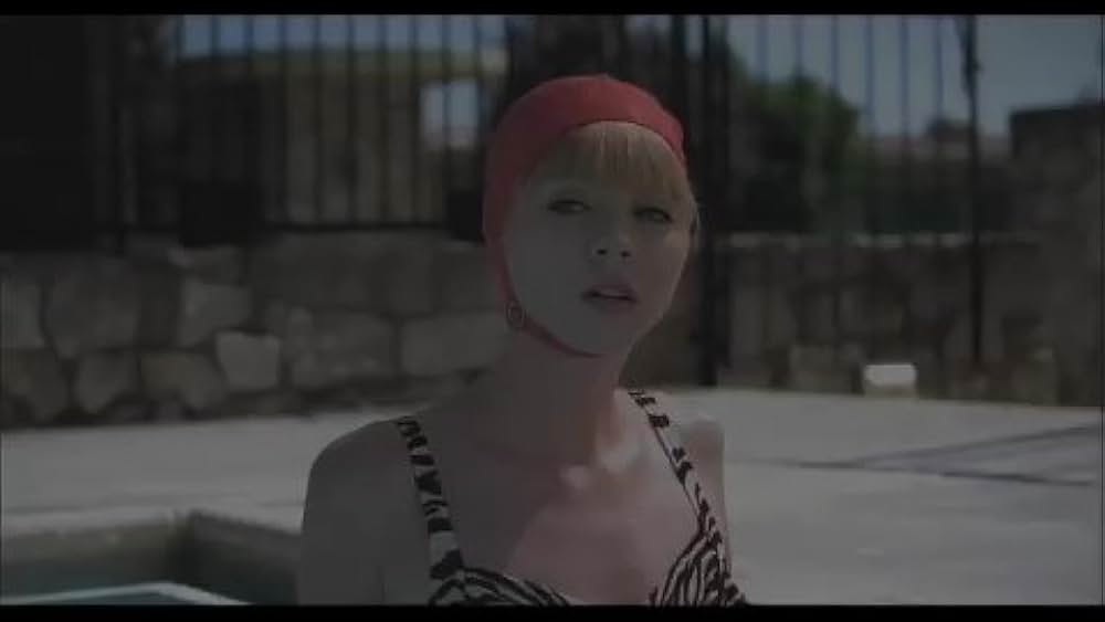 actor Mary Angello large photo