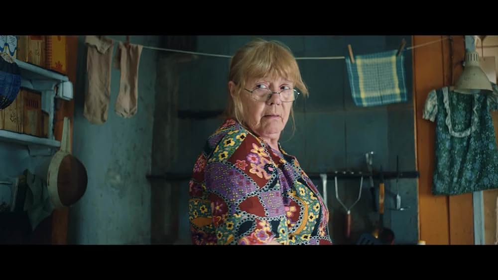 actor Elise Tekko large photo