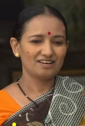 actor Anjali Jogalekar large photo