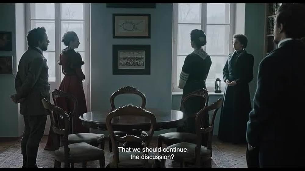 actor Agathe Bosch large photo