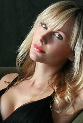 actor Amy Grabow large photo