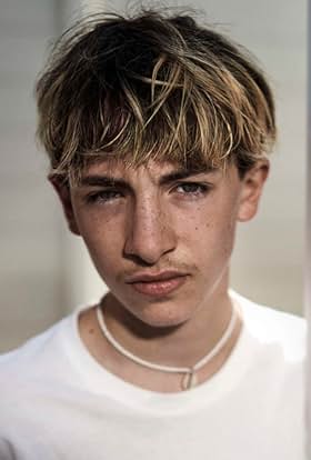 actor Joseph Engel large photo