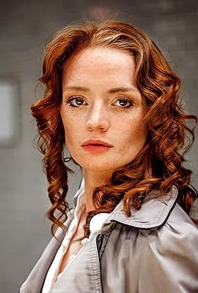 actor Janina Stopper large photo