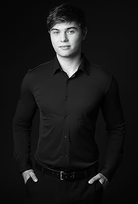 actor Mitchell Burrows large photo