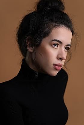 actor Yasmeen El Hawary large photo